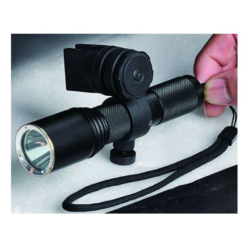 防爆強光手電（diàn）